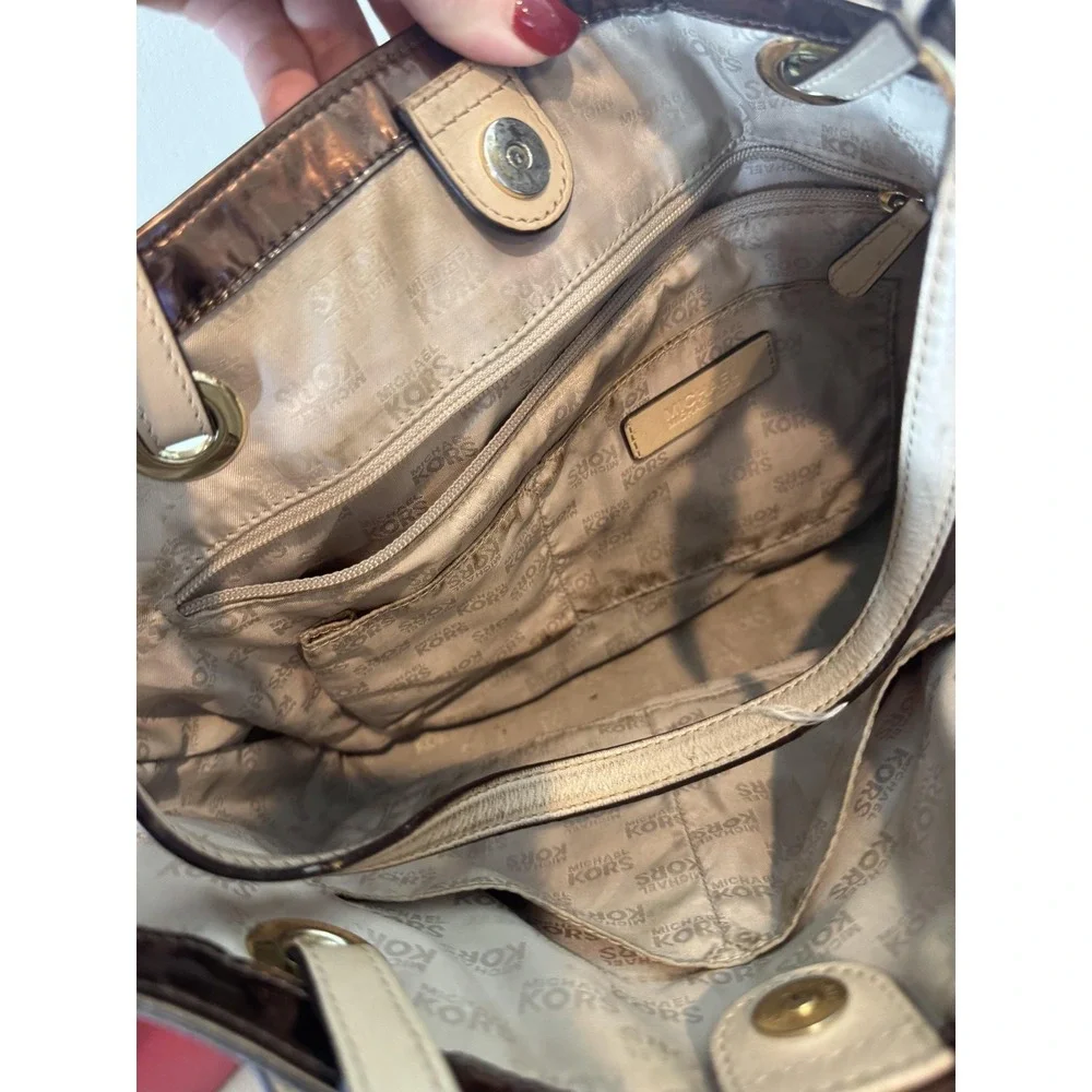 Michael Kors Tote Bag Womens Medium Brown PVC Leather Monogram Shoulder Purse‎